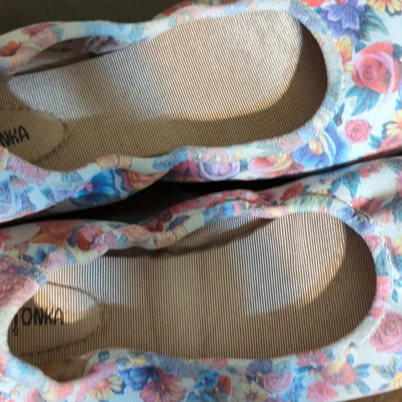 Minnetonka ballet flats - Picture 3 of 6